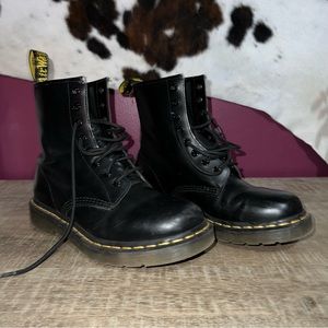 Doc Marten lace boot